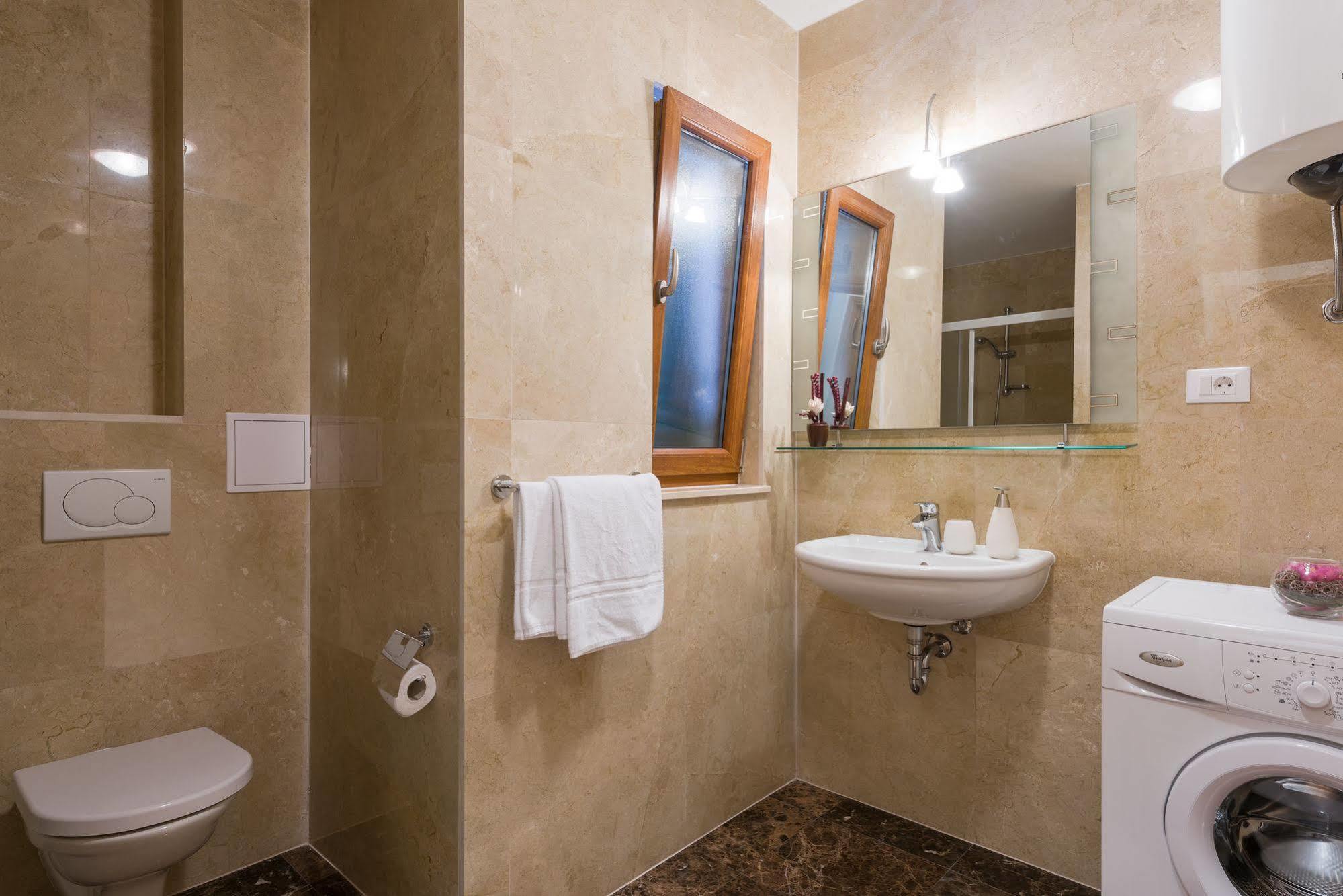 Villa Salena Слатине Экстерьер фото